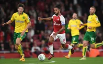 Đã đến lúc "thần đồng" bóng đá Anh cần rời Arsenal