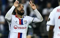 Chủ tịch Lyon: Arsenal muốn mua Lacazette nhưng...