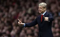 Wenger: Xin lỗi CĐV vì giờ tôi vẫn ở Arsenal