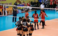 VTV Cup 2017: Phong cách cổ vũ cuồng nhiệt của các cô gái Sinh viên Nhật Bản