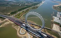 Trung Quốc khai trương vòng đu quay không trục lớn nhất thế giới