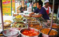 Bangkok mạnh tay với hàng rong, quán ăn vỉa hè