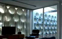 Biệt thự hiện đại được trang trí bằng… ống bê tông