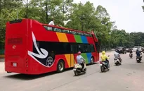 Hội nghị thượng đỉnh Mỹ - Triều: Đưa đón phóng viên miễn phí bằng xe bus 2 tầng