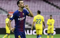 Barcelona "trói" Sergio Busquets tới năm 2023
