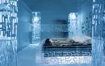 Bên trong khách sạn băng vô cùng tráng lệ tại Thụy Điển