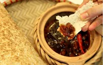 "Chảy nước miếng" với món cơm cháy kho quẹt