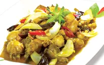 Đậm đà, hấp dẫn với món ếch xào lăn