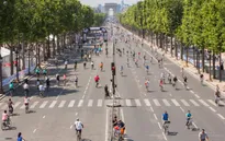 Pháp: Lần đầu tiên thủ đô Paris hạn chế xe hơi