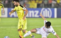 AFC Cup: Samson nhận thẻ đỏ, CLB Hà Nội thua đậm trên sân CLB Ceres