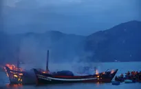 Cháy 3 tàu cá ở Bình Định, thiệt hại 30 tỷ đồng