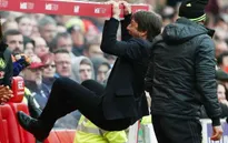 Những cảm xúc trái ngược của Arsene Wenger và Antonio Conte