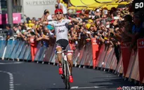 Chặng 15 Tour de France 2017: Mollema về nhất, Froome giữ áo vàng
