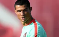 Chuyển nhượng bóng đá quốc tế ngày 21/6/2017: Cristiano Ronaldo ở lại Real Madrid vì Chủ tịch Florentino Perez