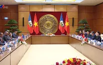 Chủ tịch Thượng viện Cộng hòa Haiti thăm chính thức Việt Nam