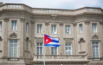 Mỹ trục xuất 15 nhà ngoại giao Cuba