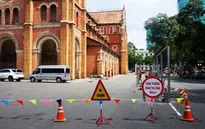 TP.HCM tạm ngừng tham quan nhà thờ Đức Bà