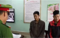 Vợ mâu thuẫn với khách ở quán karaoke, chồng rủ thêm bạn đến "trả thù"