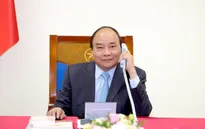 Thủ tướng Nguyễn Xuân Phúc điện đàm với Thủ tướng Nhật Bản