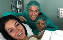 Siêu sao Cristiano Ronaldo có đứa con thứ 4