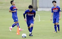 HLV Mai Đức Chung yên tâm về Xuân Trường, khen ngợi Văn Hậu