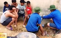 Du học sinh Việt tại Nga về nước làm từ thiện