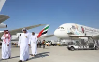Cuộc chạy đua hợp đồng máy bay giữa Boeing và Airbus