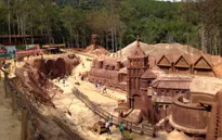 Tham quan đường hầm điêu khắc đất sét độc đáo ở Đà Lạt