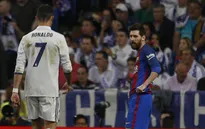Hơn Real tới 11 điểm không đảm bảo chiến thắng cho Barcelona