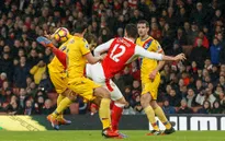 Giroud thừa nhận "ăn rùa" trong siêu phẩm "bọ cạp"