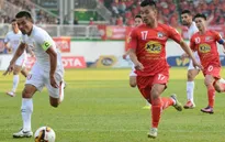 VIDEO CLB TP.Hồ Chí Minh 1-0 Hoàng Anh Gia Lai: Pha phạm lỗi tai hại
