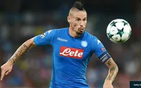 Hamsik tính chuyện đào tẩu sang Man Utd và Barcelona