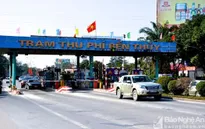 Quá tải làm thủ tục giảm phí qua cầu Bến Thủy 1