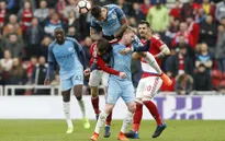 Kết quả bóng đá sáng 12/3: Arsenal 5 - 0 Lincoln, Middlesbrough 0 - 2 Man City...