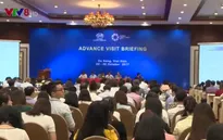 Đại diện các thành viên khảo sát công tác tổ chức APEC tại Đà Nẵng