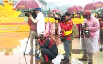 Phía sau những khoảnh khắc đẹp trên đường đua