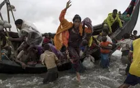 Lật thuyền chở người tị nạn từ Myanmar sang Bangladesh