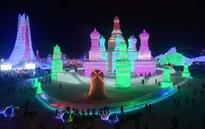 Rực rỡ lễ hội băng đăng Cáp Nhĩ Tân, Trung Quốc