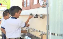 Hỗ trợ 40 bộ máy lọc nước cho học sinh vùng hạn Khánh Hòa