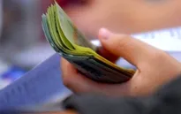 Chốt mức tăng 6,5% cho lương tối thiểu vùng năm 2018