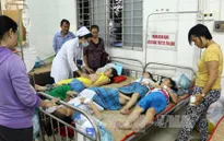 Hơn 100 học sinh tiểu học Vĩnh Long nhập viện nghi ngộ độc thực phẩm