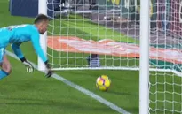 La Liga tính áp dụng công nghệ VAR sau bàn thắng hụt của Messi