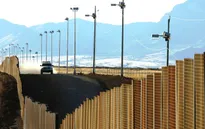 Mexico phản đối kế hoạch xây bức tường biên giới