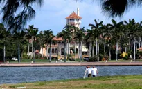 Mỹ thanh tra bất động sản riêng của Tổng thống Donald Trump