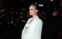 Vì bầu bí, sao phim Thiên nga đen bỏ lỡ Oscar