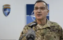 Tư lệnh NATO cam kết duy trì sự hiện diện quân sự tại Kosovo