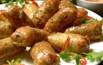 Ẩm thực Việt Nam hút khách tại Hội chợ từ thiện Ấn Độ