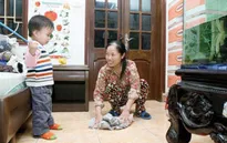 Sau vụ bạo hành trẻ ở Hà Nam, nhiều gia đình đứng ngồi không yên vì người giúp việc