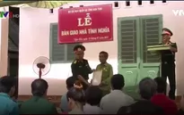 Kom Tum: Trao tặng nhà tình nghĩa cho các gia đình chính sách
