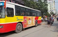 TP.HCM cho phép quảng cáo trên xe bus